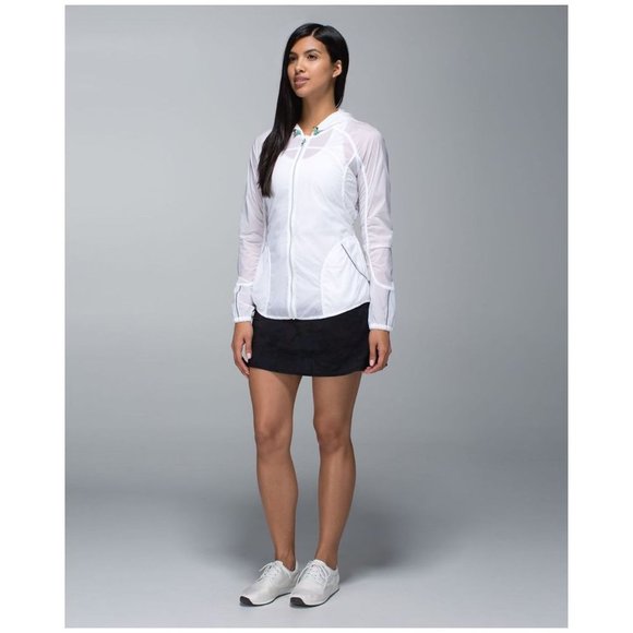 Lululemon Jacket - Picture 16 of 16